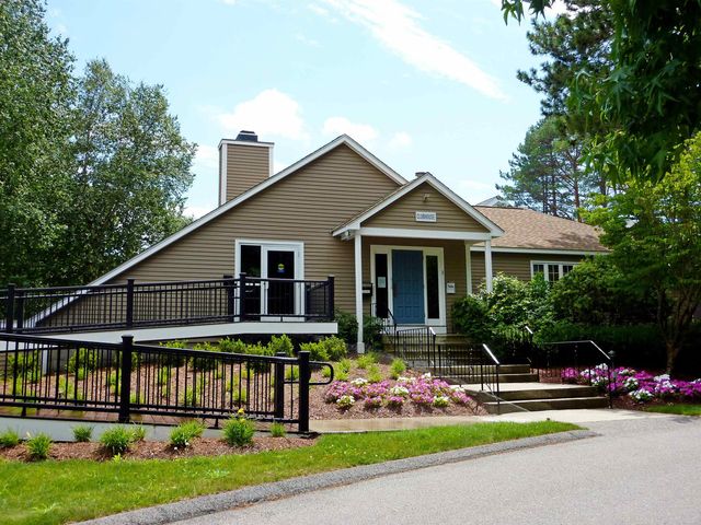 16 Laurel Court # 320, Nashua, NH 03062