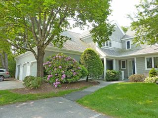 16 Laurel Court # 320, Nashua, NH 03062