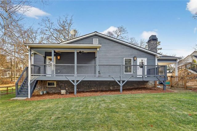 86 Woodstock Road, Roswell, GA 30075