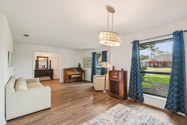 308 High Brook Drive, Richardson, TX 75080