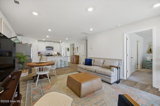 1568 Bellamy Place Drive NE Unit 52, Leland, NC 28451