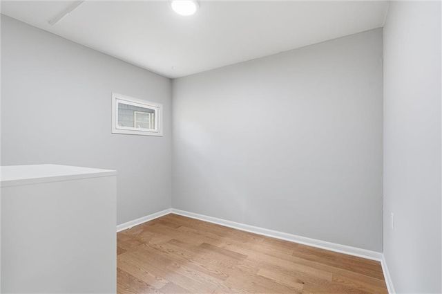 7740 Briar Drive, Prairie Village, KS 66208