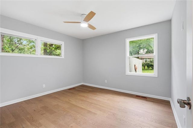 7740 Briar Drive, Prairie Village, KS 66208