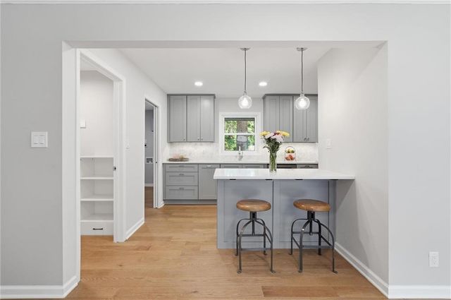 7740 Briar Drive, Prairie Village, KS 66208