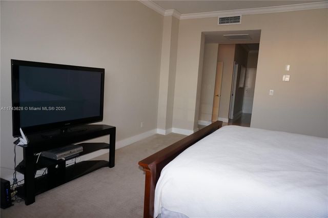 19390 Collins Ave PH-26, Sunny Isles Beach, FL 33160