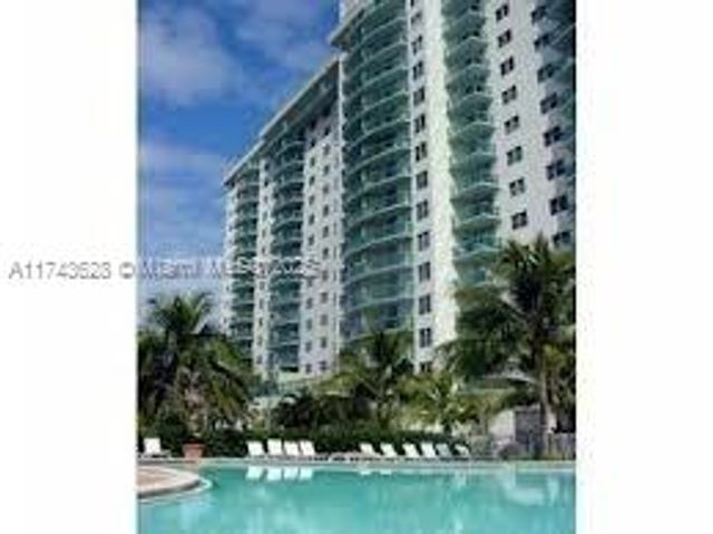 19390 Collins Ave PH-26, Sunny Isles Beach, FL 33160