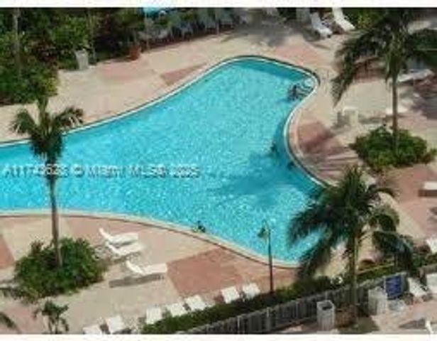 19390 Collins Ave PH-26, Sunny Isles Beach, FL 33160