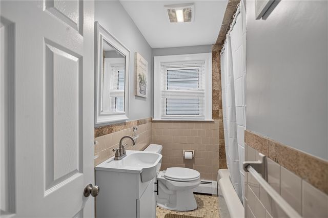 13 Delmont Street, Johnston, RI 02919