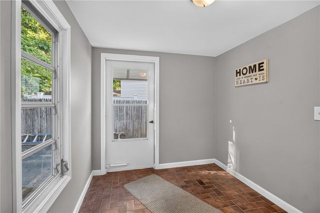 13 Delmont Street, Johnston, RI 02919