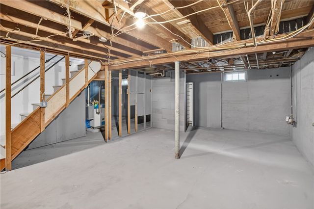 13 Delmont Street, Johnston, RI 02919
