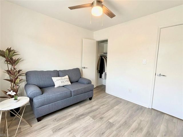 1002 Mayfield AVE, Chesapeake, VA 23324