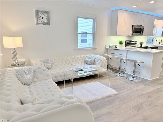 1002 Mayfield AVE, Chesapeake, VA 23324