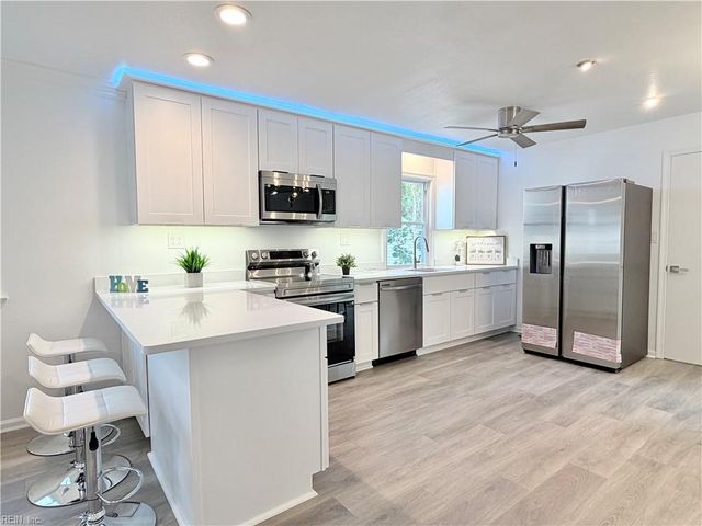 1002 Mayfield AVE, Chesapeake, VA 23324