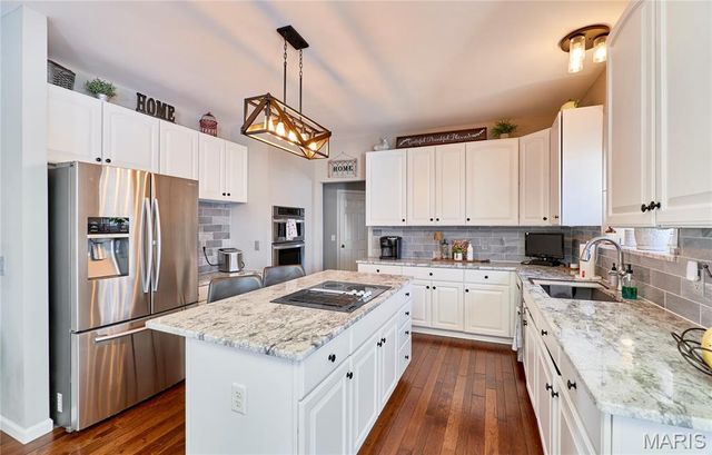 7409 Heathermoor Lane, O'fallon, MO 63368