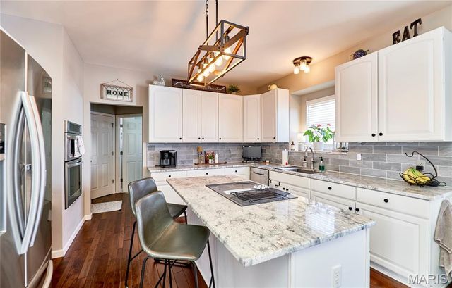 7409 Heathermoor Lane, O'fallon, MO 63368