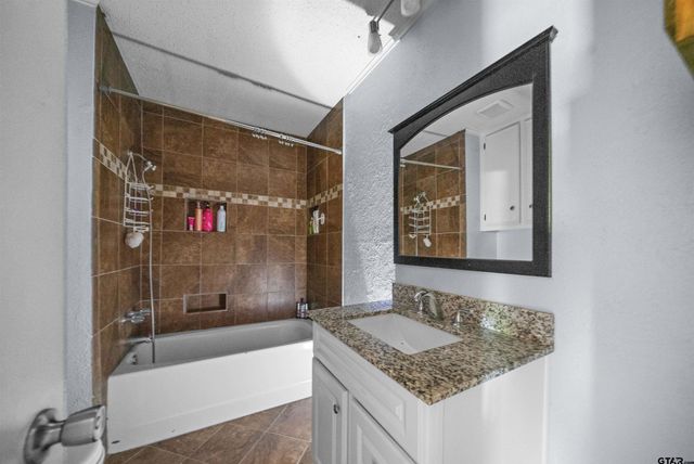 17607 Kristopher Cir., Whitehouse, TX 75791