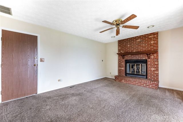 2108 Sir Lockesley Drive, Miamisburg, OH 45342