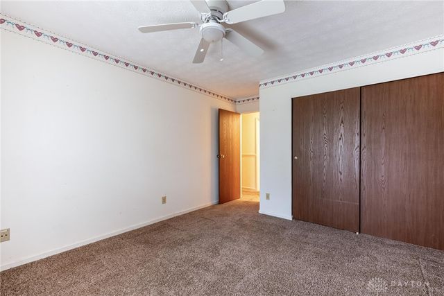 2108 Sir Lockesley Drive, Miamisburg, OH 45342