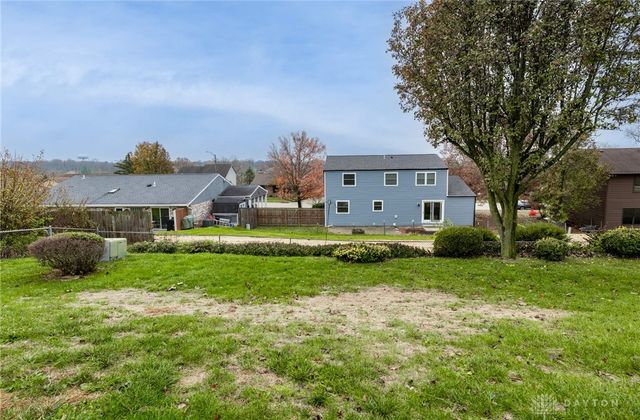 2108 Sir Lockesley Drive, Miamisburg, OH 45342