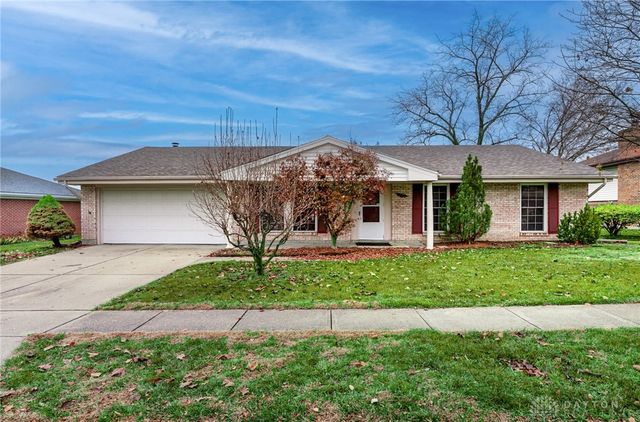 2108 Sir Lockesley Drive, Miamisburg, OH 45342