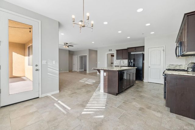 1059 Geneva Drive, Lemoore, CA 93245