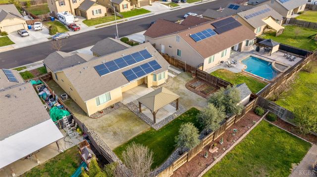 1059 Geneva Drive, Lemoore, CA 93245