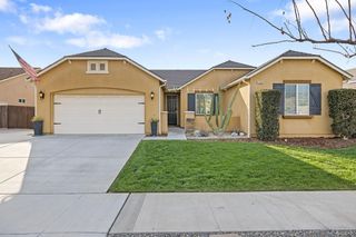 1059 Geneva Drive, Lemoore, CA 93245