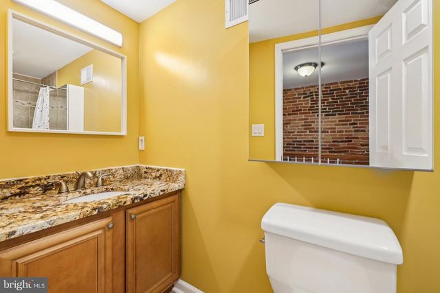 49 E HEATH ST, Baltimore, MD 21230