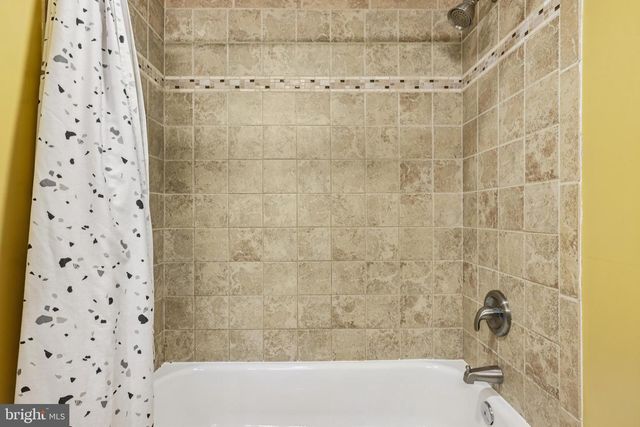 49 E HEATH ST, Baltimore, MD 21230