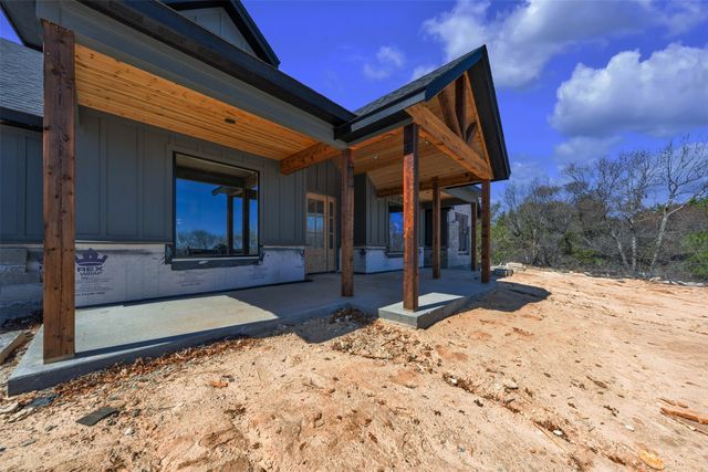 2695 Beacon Lake Drive, Bluff Dale, TX 76433