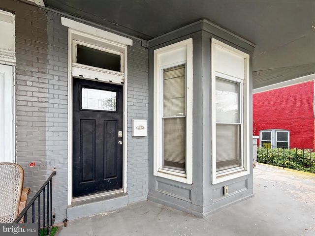 2210 LYNDHURST AVE, Baltimore, MD 21216