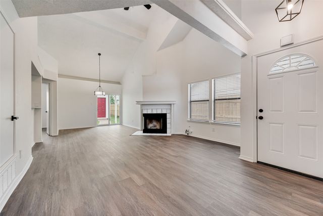 4911 Clover Haven Street, Dallas, TX 75227