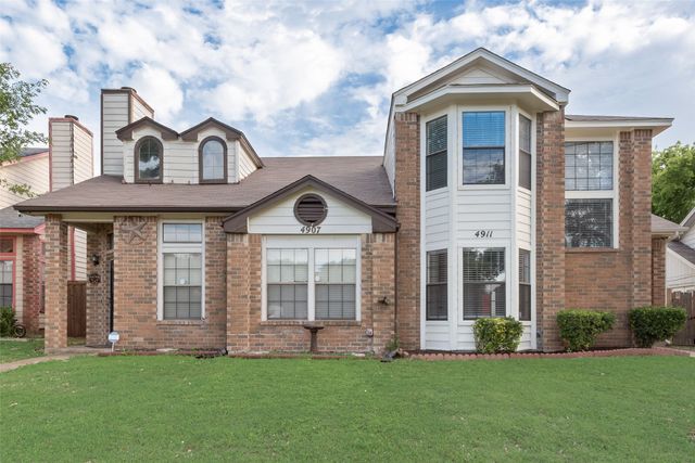 4911 Clover Haven Street, Dallas, TX 75227