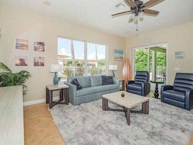 391 NW Sheffield Circle, Port St. Lucie, FL 34983