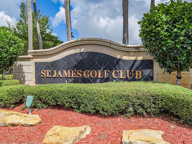 391 NW Sheffield Circle, Port St. Lucie, FL 34983