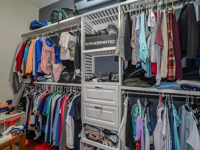 391 NW Sheffield Circle, Port St. Lucie, FL 34983