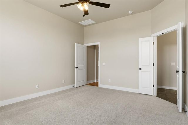 10532 NW 33rd Place, Yukon, OK 73099