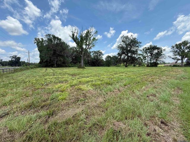 22390 Plank Rd, Zachary, LA 70791
