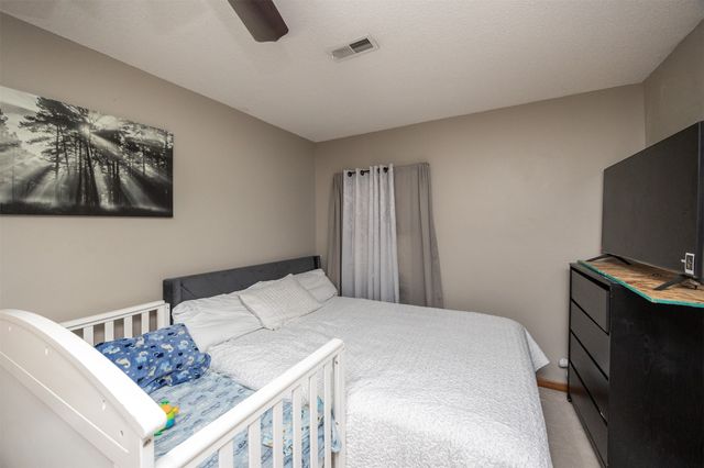 1355 24th Street, Des Moines, IA 50311