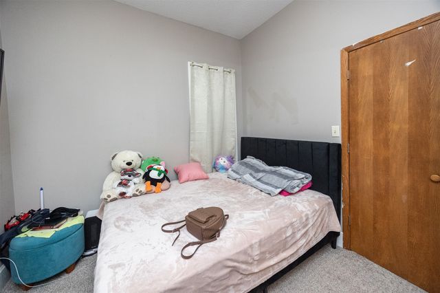 1355 24th Street, Des Moines, IA 50311