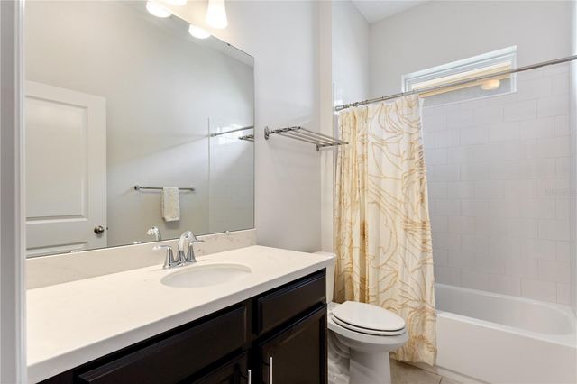 17008 GATHERING PLACE CIRCLE, Clermont, FL 34711