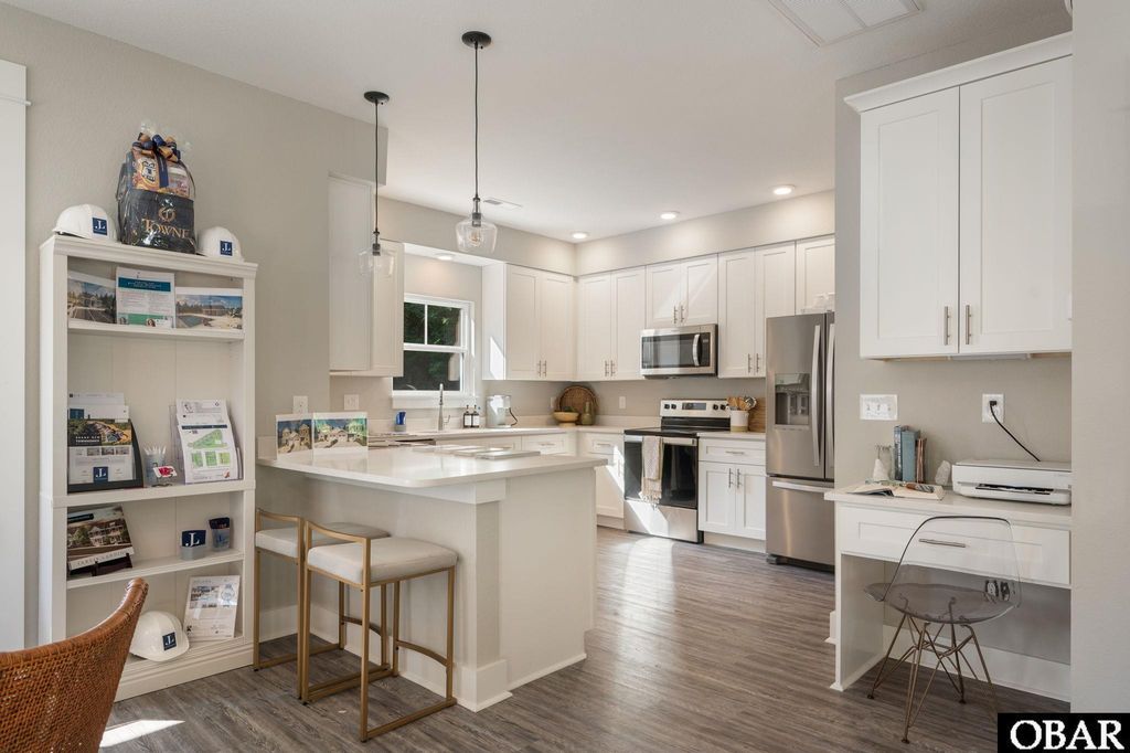 Image 12 of property listing at 104B Jarvis Landing Dr Unit 6, Jarvisburg, NC 27947