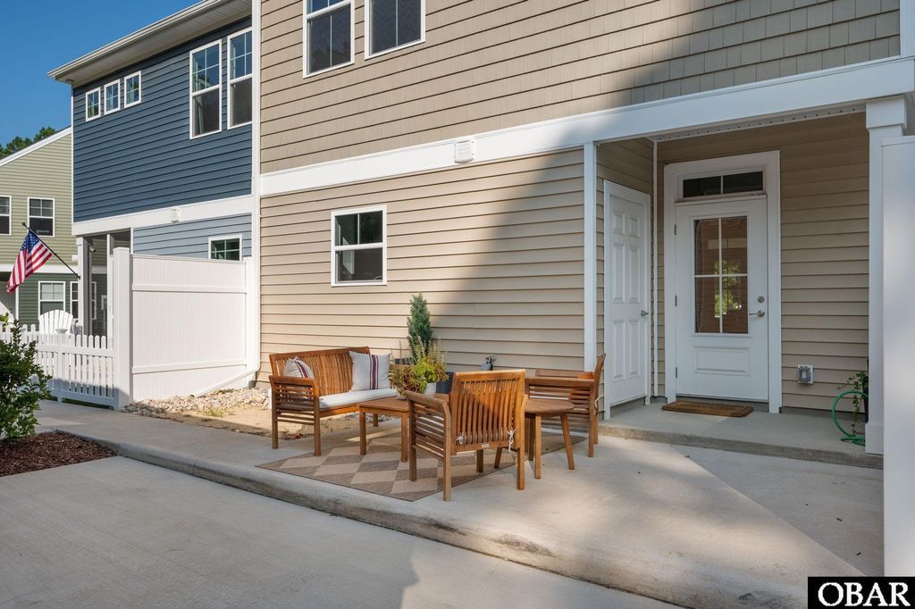 Image 17 of property listing at 104B Jarvis Landing Dr Unit 6, Jarvisburg, NC 27947