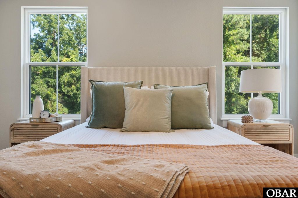 Image 20 of property listing at 104B Jarvis Landing Dr Unit 6, Jarvisburg, NC 27947