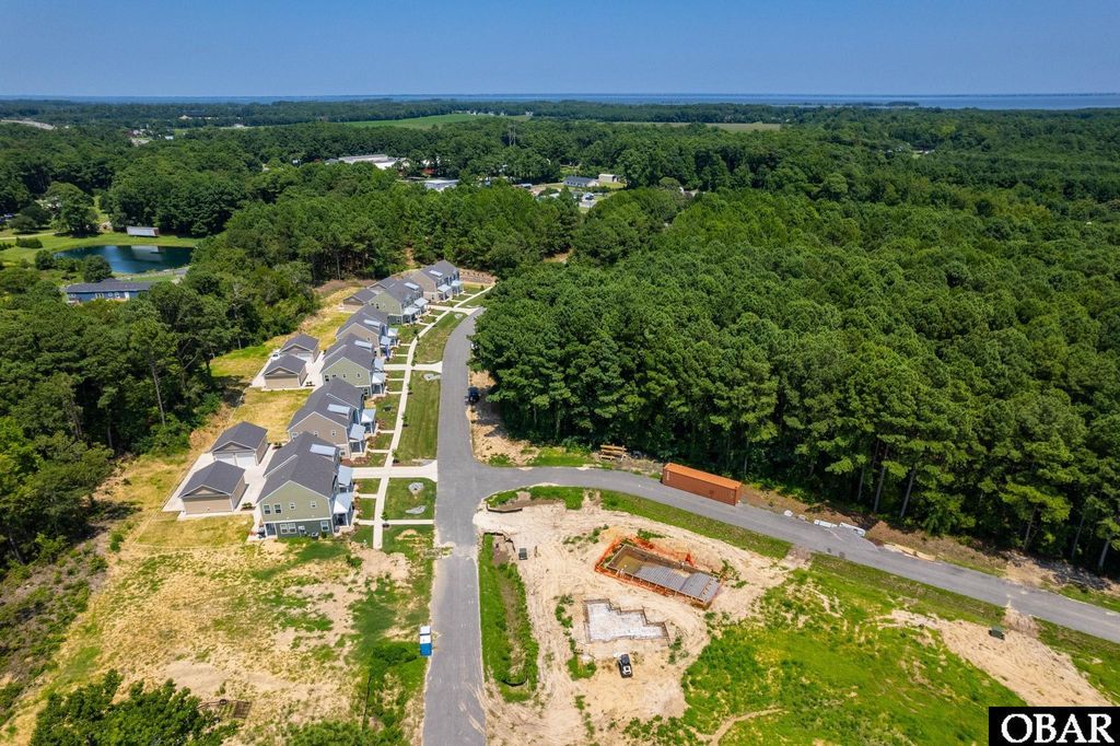 Image 33 of property listing at 104B Jarvis Landing Dr Unit 6, Jarvisburg, NC 27947