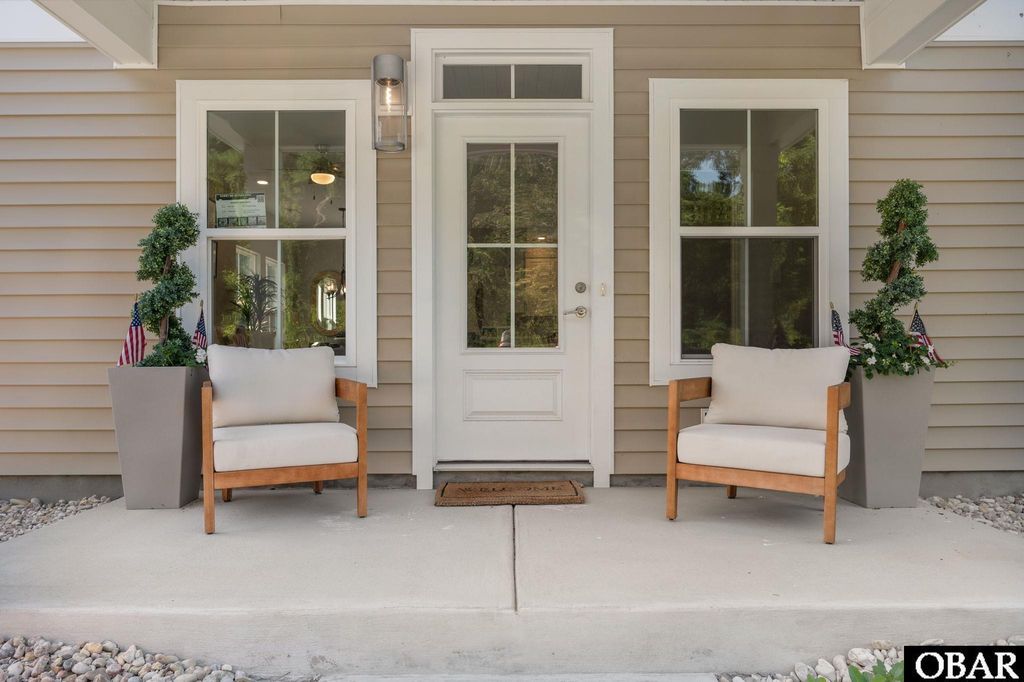 Image 5 of property listing at 104B Jarvis Landing Dr Unit 6, Jarvisburg, NC 27947