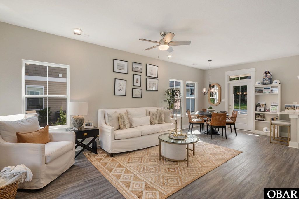 Image 6 of property listing at 104B Jarvis Landing Dr Unit 6, Jarvisburg, NC 27947