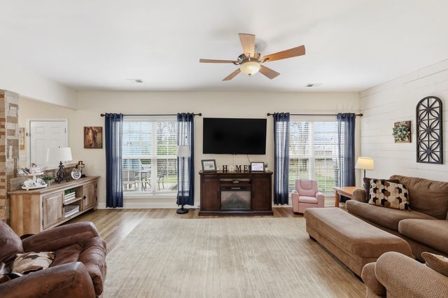 125 Emerson Trail, Georgetown, KY 40324