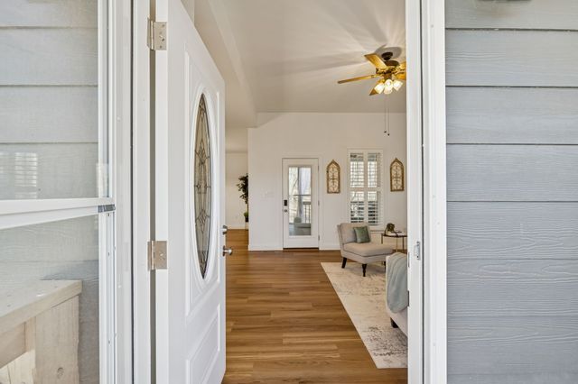 261 Lake Louisa Loop, Monteagle, TN 37356