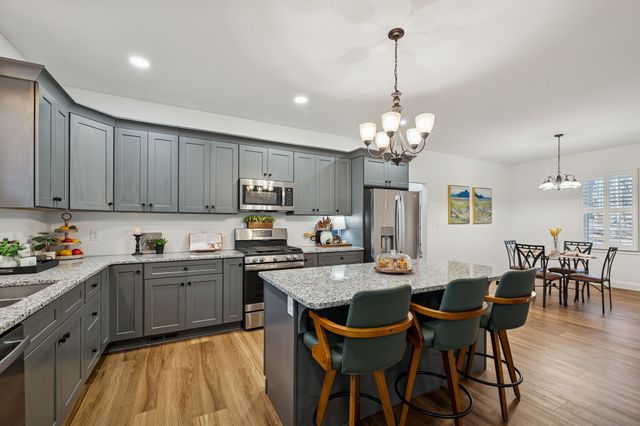 261 Lake Louisa Loop, Monteagle, TN 37356